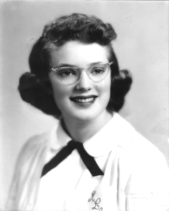 Picture of Lois from high school or college